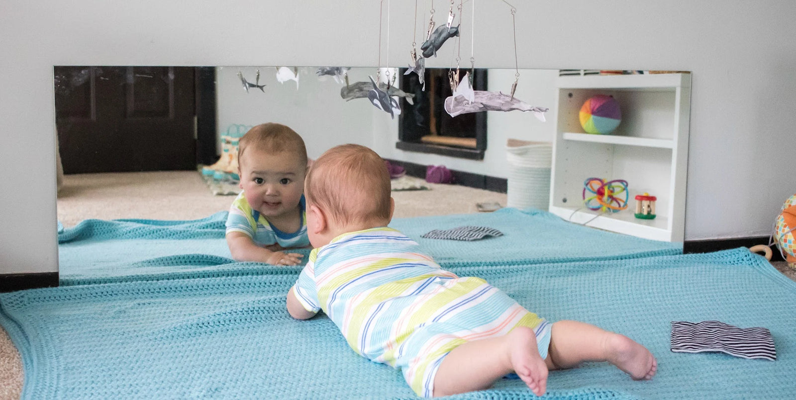 Montessori Mirrors: A Powerful Tool for Visual Tracking and Movement